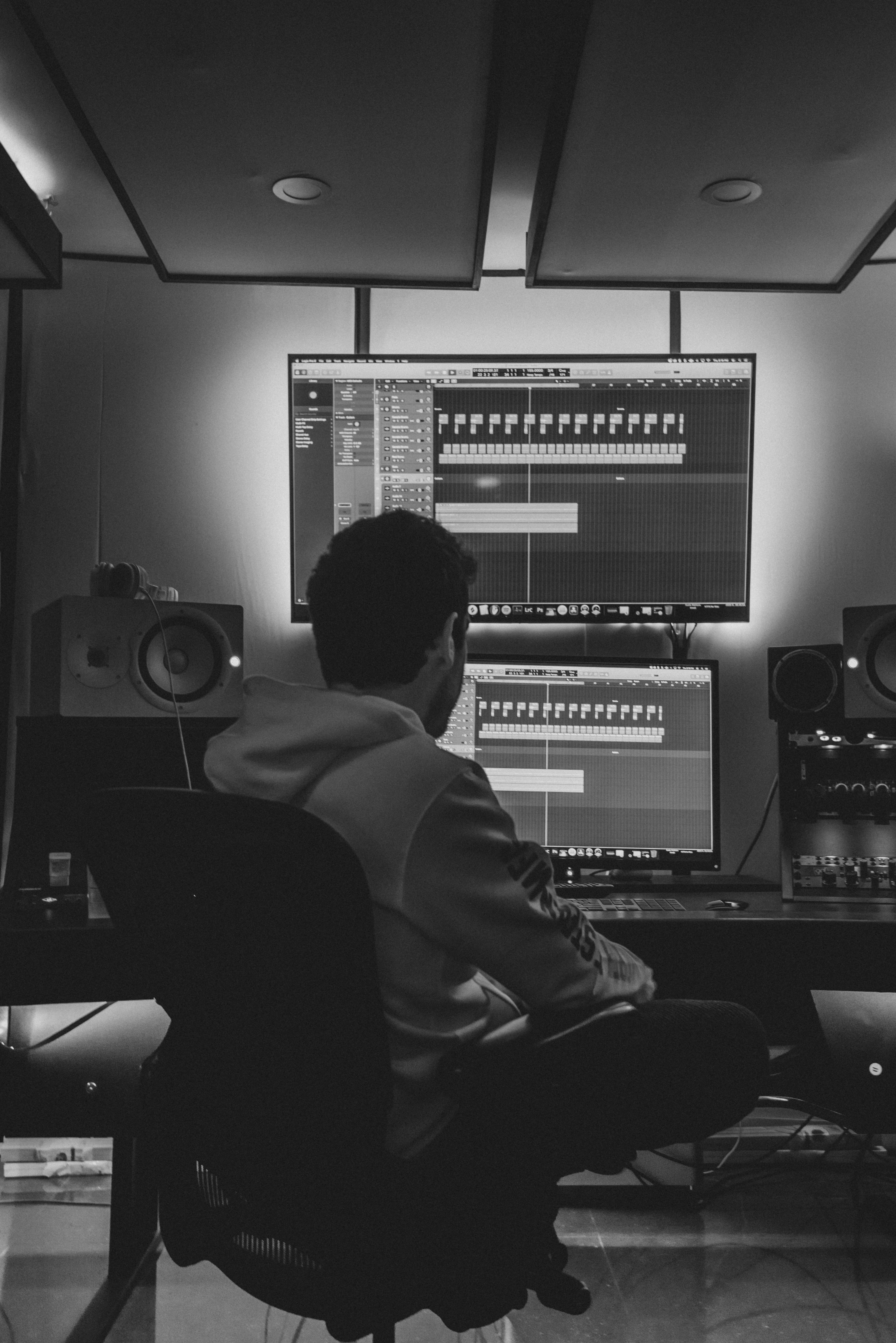 Anthony Zappavigna at the studio